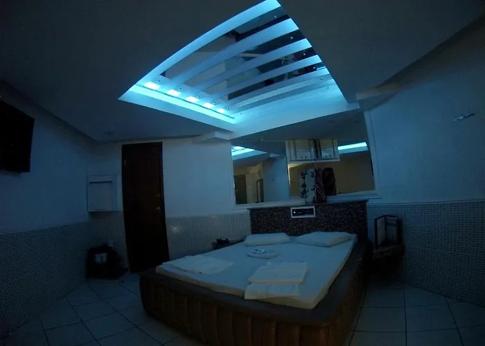Flamboyant Hotel (Adults Only)